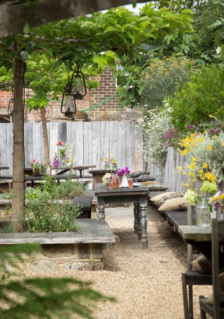 Hotel The Bell In Ticehurst Exterior foto